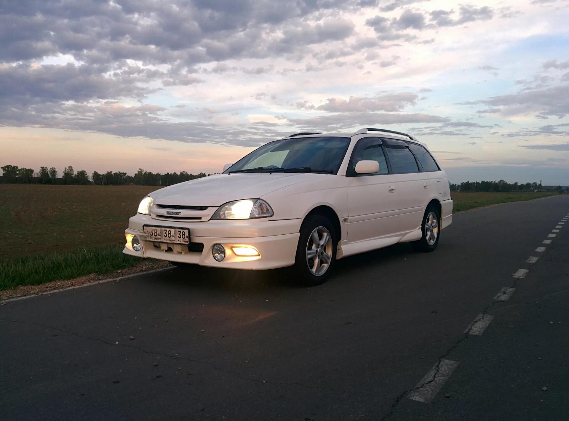 Тойота калдина 2001 год. Toyota Caldina 2001. Тойота Caldina 2001. Тойота Калдина 2001 года. Toyota Caldina 2001 год.