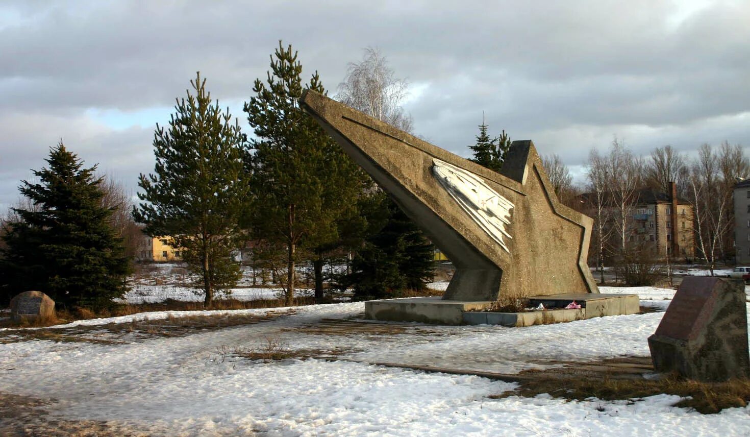 Починок область. Город Починок Смоленская область. Памятник Гастелло Починок. Памятник Гастелло город Починок Смоленская область. Г Починок Починковский район.