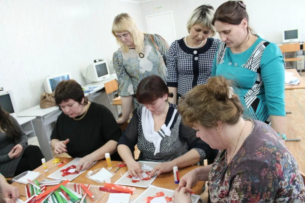 Управление образования ирбитского района. Сайт управление образования режа. Педагогическая гостиная для воспитателей доу. Педагоги и администрация. Режевской городской округ.