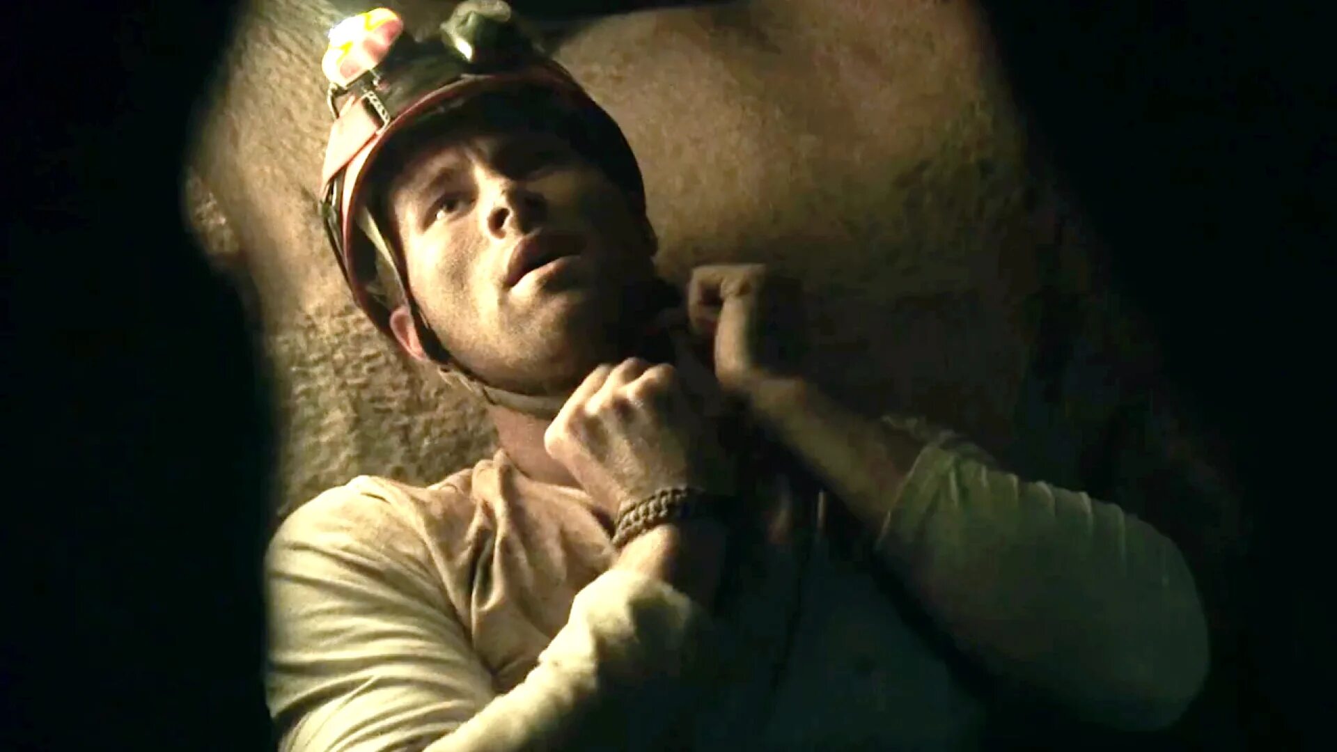 Спуск 2016. Спуск 2016. Джон джонс пещера натти патти. Спуск 2016. Последний спуск 2016 кадры.