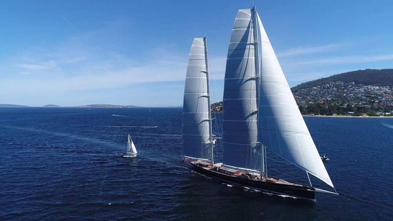 Sail into. Шведская яхта макси. двухмачтовая яхта кетч. golant ketch sailboat. яхта видео.
