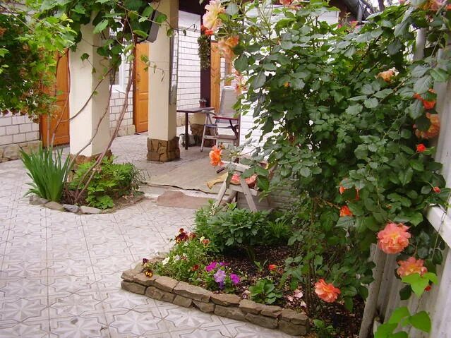 гостевой дом парус геленджик голубая бухта. южный город анапа отель. гостевой дом г. зона отдыха в гостевом доме. гостевой дом г.