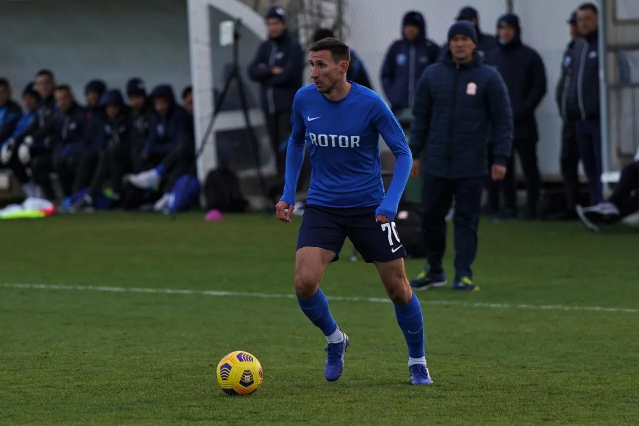 Трансляция матчей ротора. Трансляция матчей ротора. Трансляция матчей ротора. Рубин ротор. Локомотив ротор 2004.