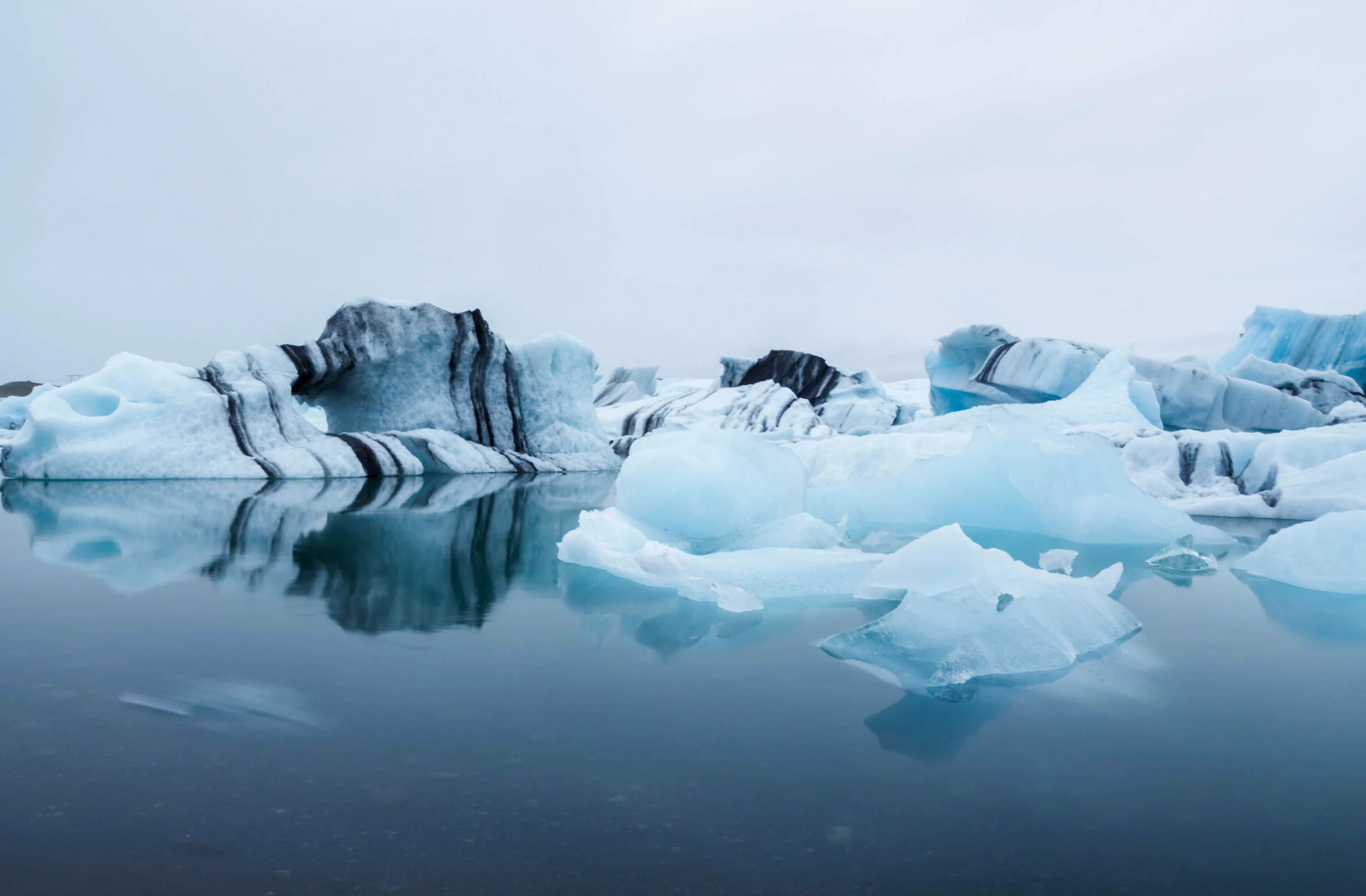 Айсберг. Ледник фон. Полярный ледник. Черный Айсберг. Лед 3 океан