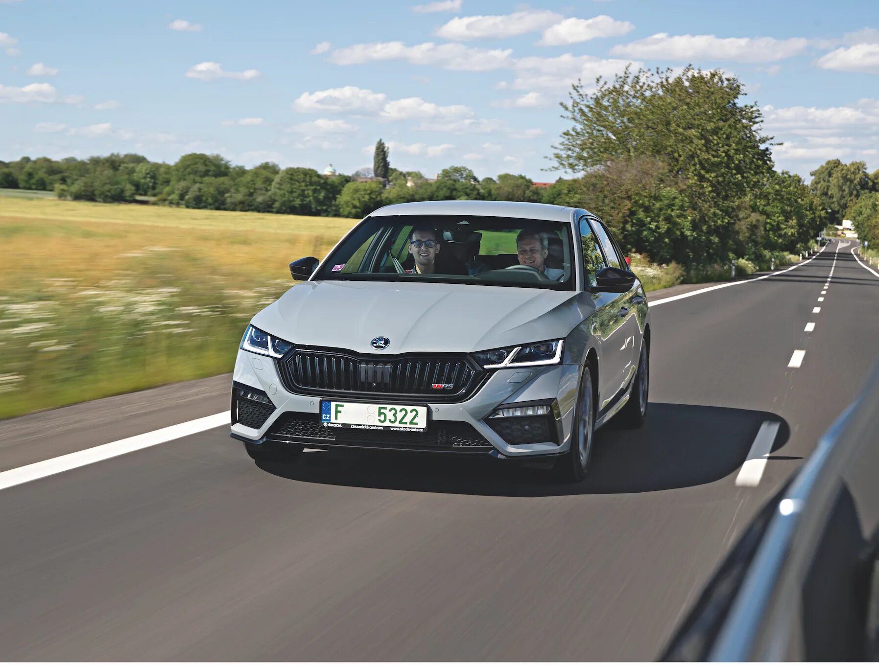 Skoda Octavia RS 2020. Skoda Superb RS 2020.