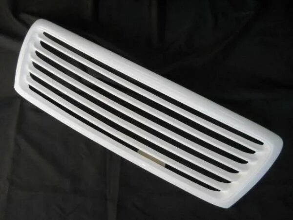 Решетка радиатора тойота кроун 182 фристайл. Кроун решетка радиатора с диагональной чертой. Решетка радиатора урал. Решетка crown. Решетка crown 151 рестайл.