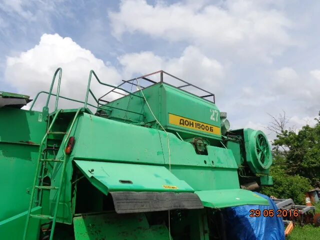Дон 1500 кормоуборочный. Днище бункера дон-1500б. Емкость бункера в комбайне дон 1500. Дон 1500 б башенная выгрузка. Бункер дон 1500.