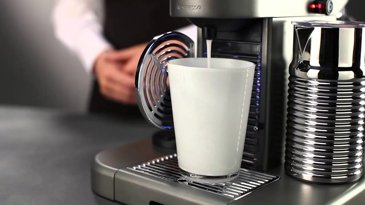 Nespresso очистка от накипи. Gran Maestria кофемашина Delonghi. Кофемашина Delonghi (en470.SAE). Кофемашина Nespresso professional Gemini cs223. Кофемашина Turmix 550 Electronic.