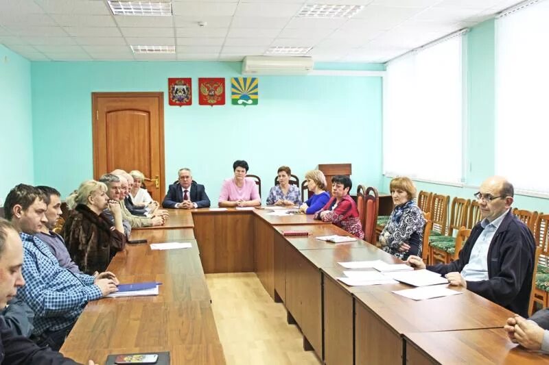 Сайт окуловского суда новгородской области. Прокуратура Окуловского района. Прокурор Окуловского района Новгородской области. Прокуратура Окуловского района Новгородской области. Окуловский районный суд.