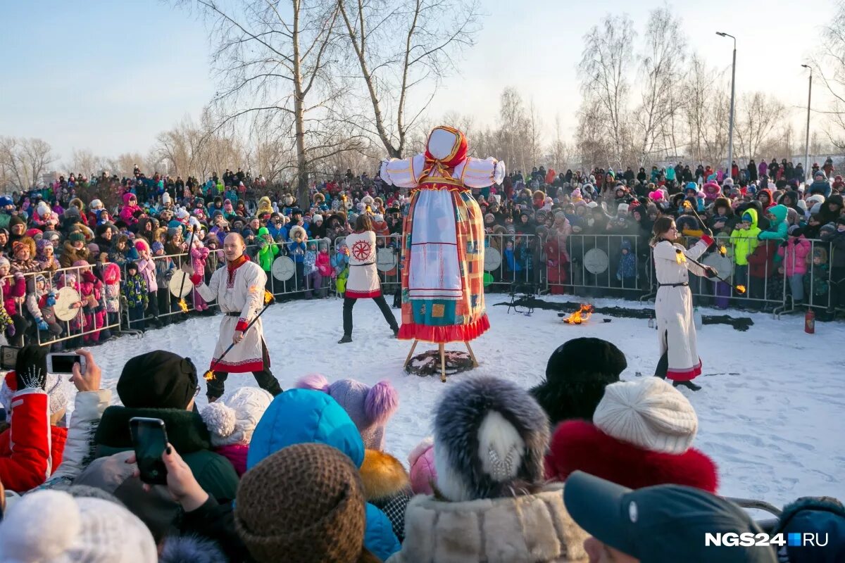 Масленица на острове Татышев в Красноярске. Празднование Масленицы в Красноярске. Масленица на Татышева в Красноярске. Масленица в Красноярске фото.