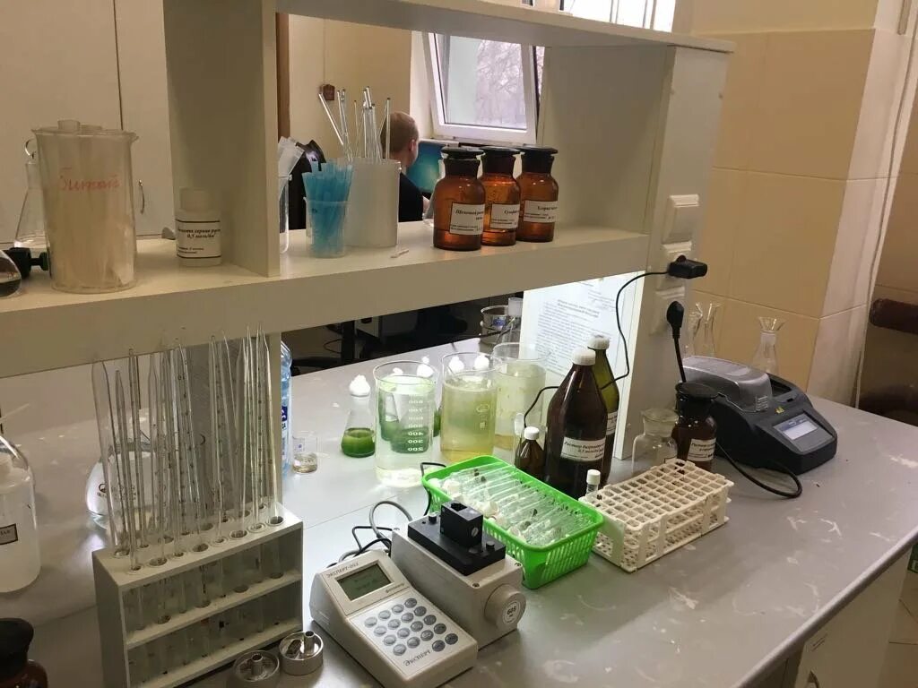 волоколамское шоссе 89 москва. зеботехническаялборатория. лаборатория 24 москва. фармакология рудн. современная лаборатория.