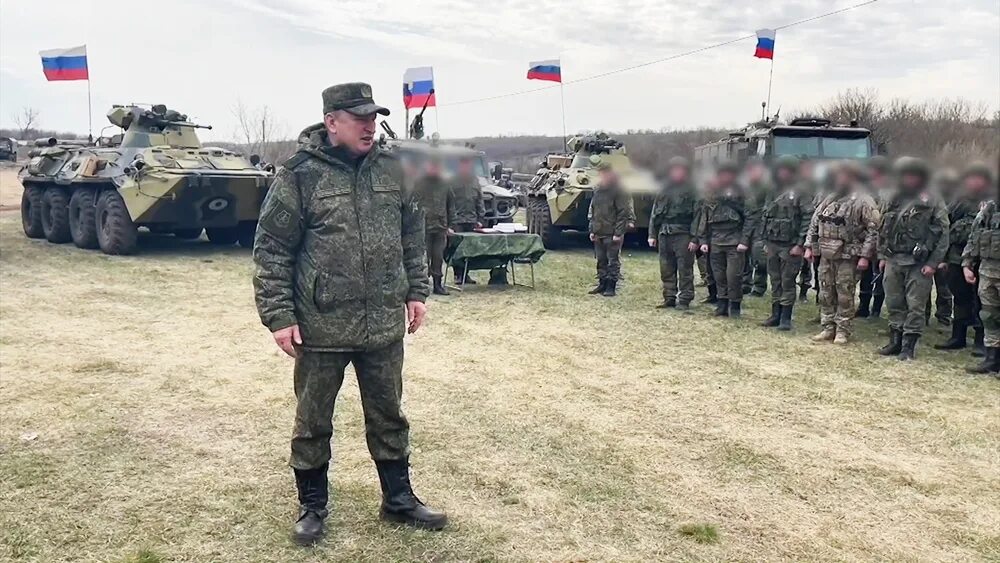 Командующий спецопераций. Командующий цво 2025 лапин. командующий цво лапин вручил награды военным. командующий цво на украине в 2025. российские солдаты на украине 2025.