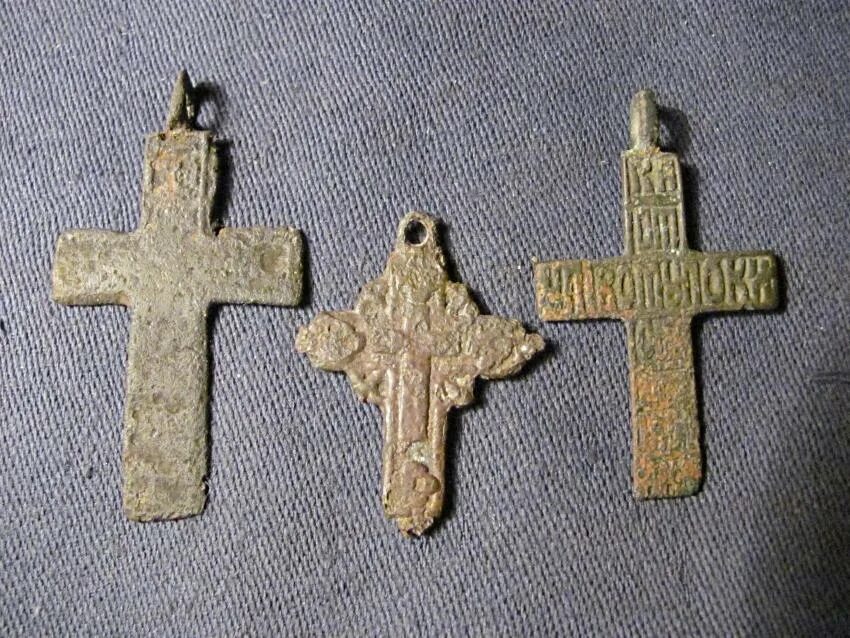 Старые нательные крестики. Какие раньше были веры. Старинные золотые крестики. Основные мировые религии (буддизм, христианство, ислам). Какие раньше были веры.