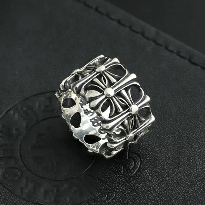 Chrome hearts cemetery ring. Хром хартс кольца. Chrome hearts кольцо серебро. Chrome hearts бижутерия. Хром хартс кольца.
