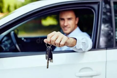 To key a car