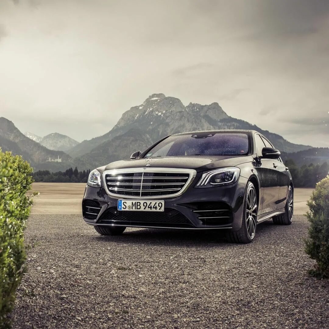 Фото на фон мерседес. Фото на фон мерседес. Mercedes benz amg 63. Mercedes-benz w222. Мерседес амг 1920.