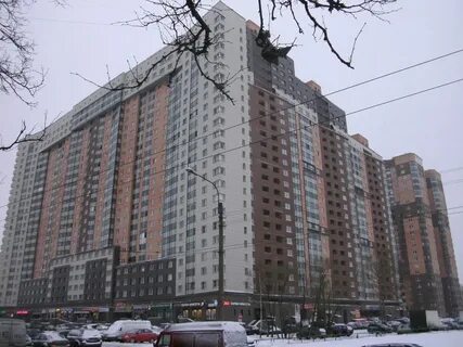 Космонавтов 61