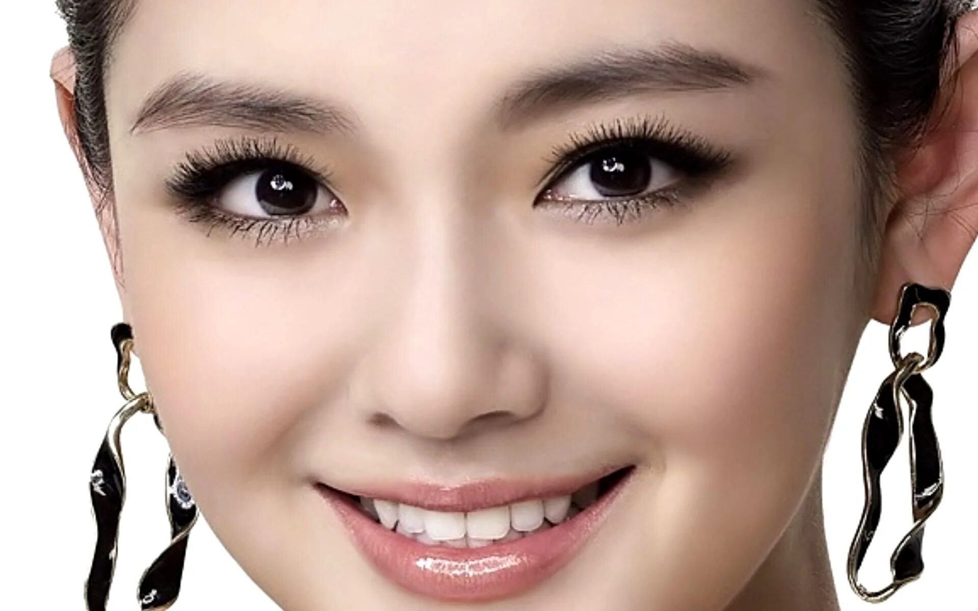 темные карие глаза. темные глаза. черные глаза процент людей. коричневый цвет глаз. черные глаза процент людей.