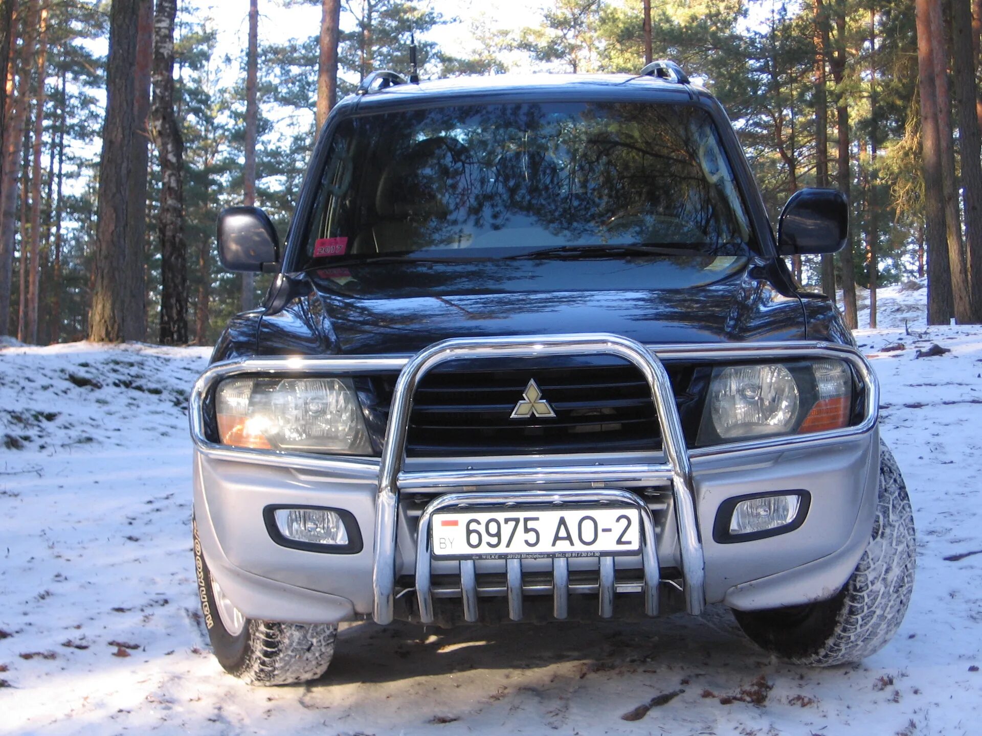 Паджеро 3 с кенгурятником. Кенгурятник pajero. Кенгурятник pajero. Кенгурятник pajero. Mitsubishi pajero 2 кенгурятник.