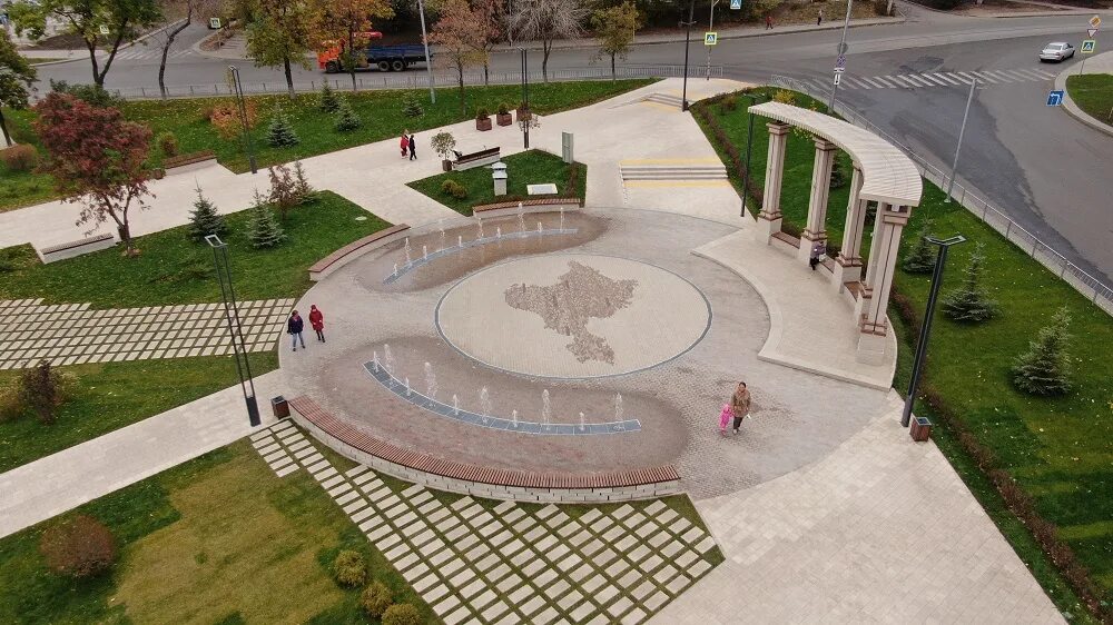 крымская площадь самара площадь. сквер урицкого самара. фонтан алабинская самара. крымска площадь в самаре. крымская площадь самара площадь.