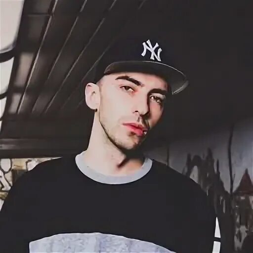 One derekshen песни