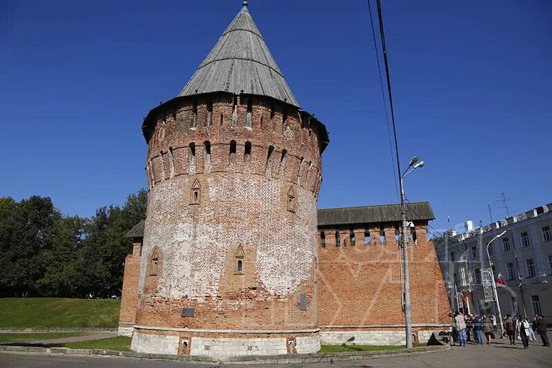 File:Громовая башня. Смоленск 01.jpg - Wikimedia Commons