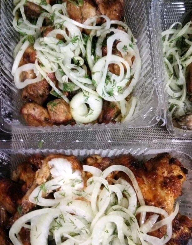 Магазины шашлычные. Порция шашлыка. Кафе застава степана разина красноярск. Порция шашлыка. Шашлык порционный.