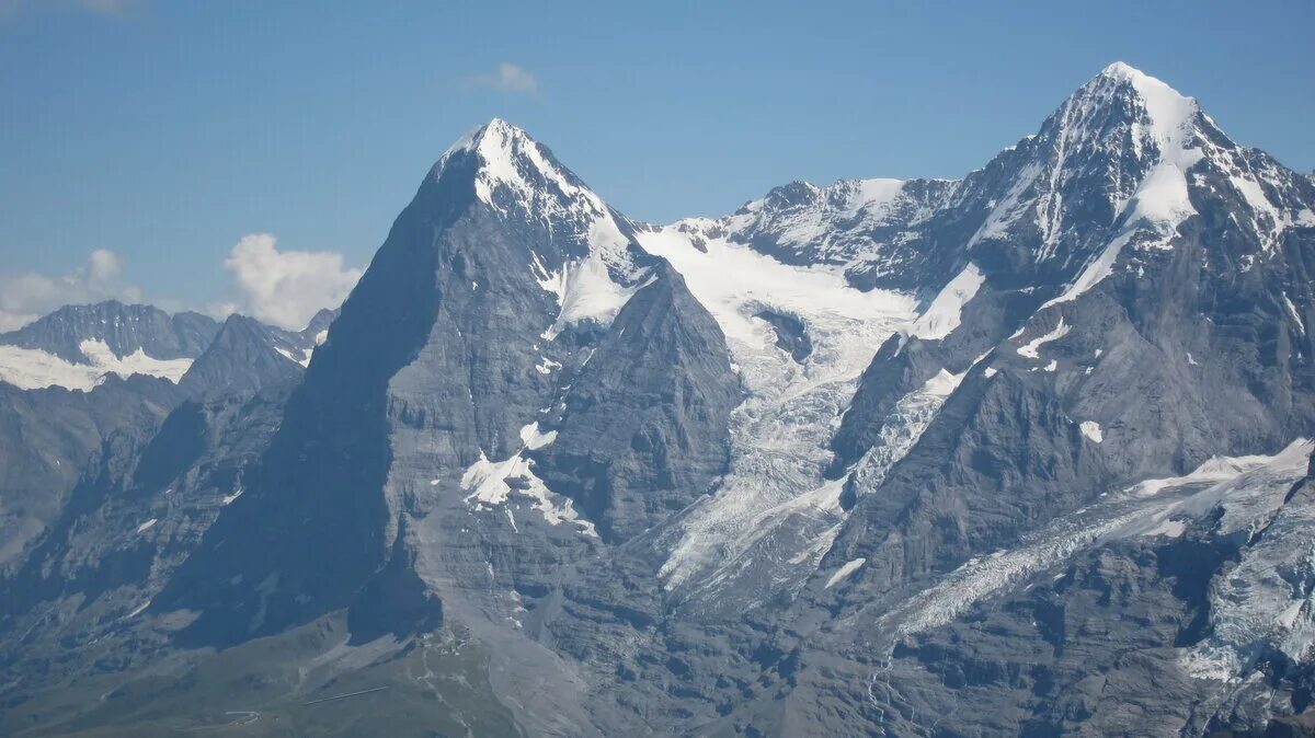 Ублинские горы 1а. Эйгер Северная стена обои. К1 гора. Торре Эйгер. Eiger мод.2.