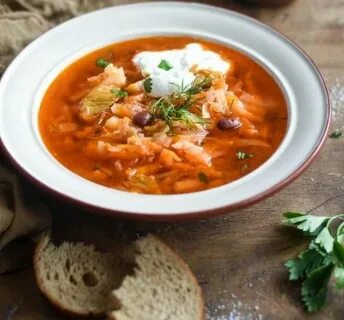 Борщ с консервированной фасолью