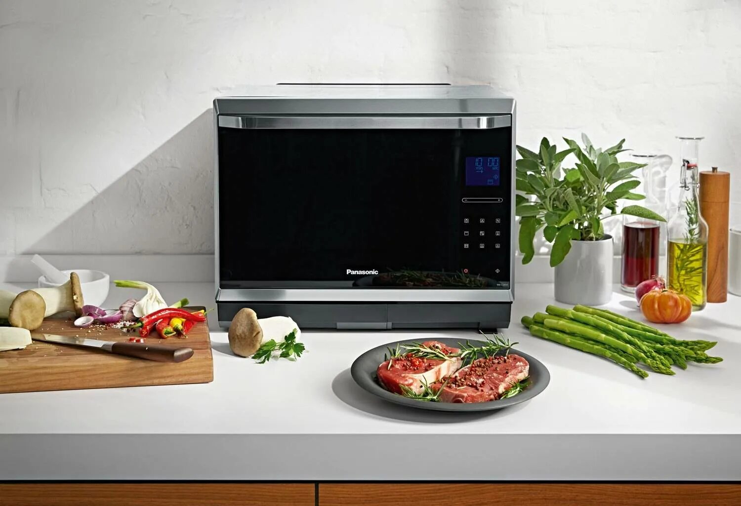 Микроволновая печь Microwave Oven. Микроволновка 2022. Лучшие Микроволновые печи 2022. Микроволновая печь с едой. Можно свч на