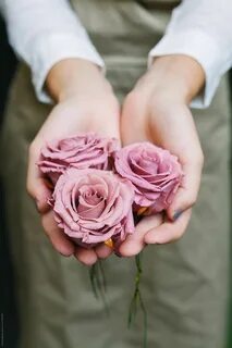 Flower hands