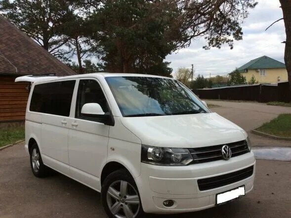 Vw transporter 2010. Vw transporter t5 2010. фольксваген мультивен тэ 5. минивэн фольксваген мультивен 2010. Vw multivan 2010.