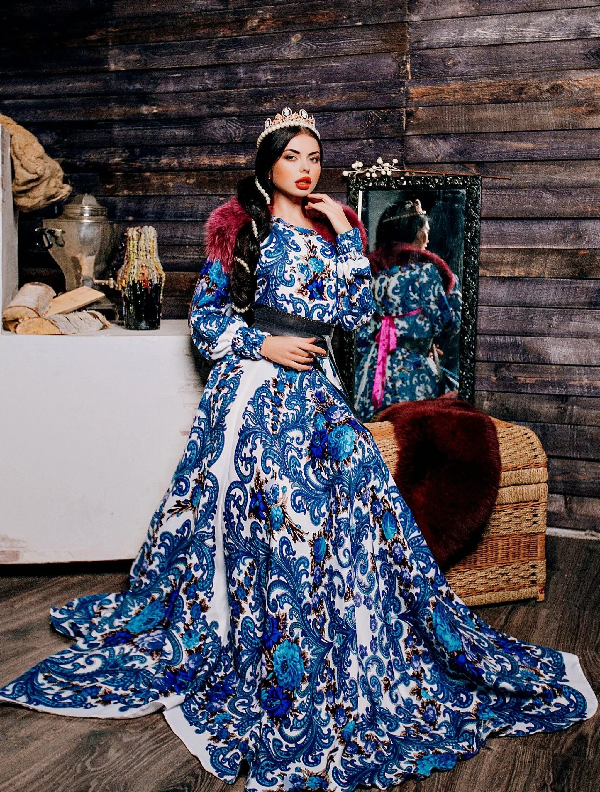 Стиль "а ля рюс" Поль Пуаре. Платье в фольклорном стиле. Платье в русском стиле.