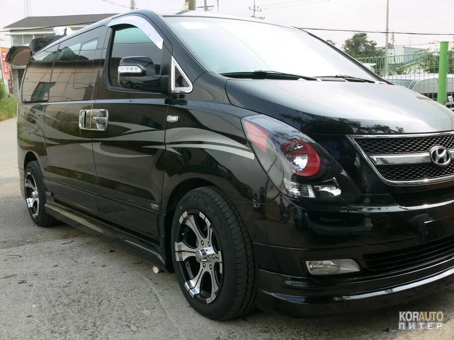 Купить н 1 б у. Hyundai h1 Grand Starex Tuning. Хендай Грант Старекс 2008. Hyundai Grand Starex h1 черный. Hyundai Grand Starex 2012 Tuning.