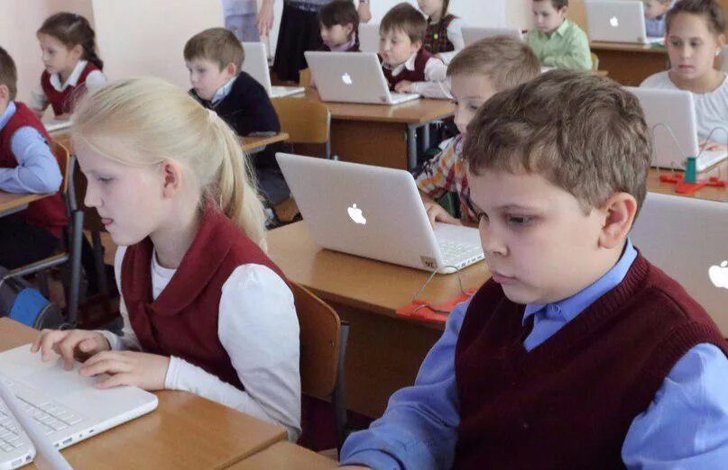 Лицей 1 6 класс. 6 класс ученики. ученик средней школы. ученики 72 школы.