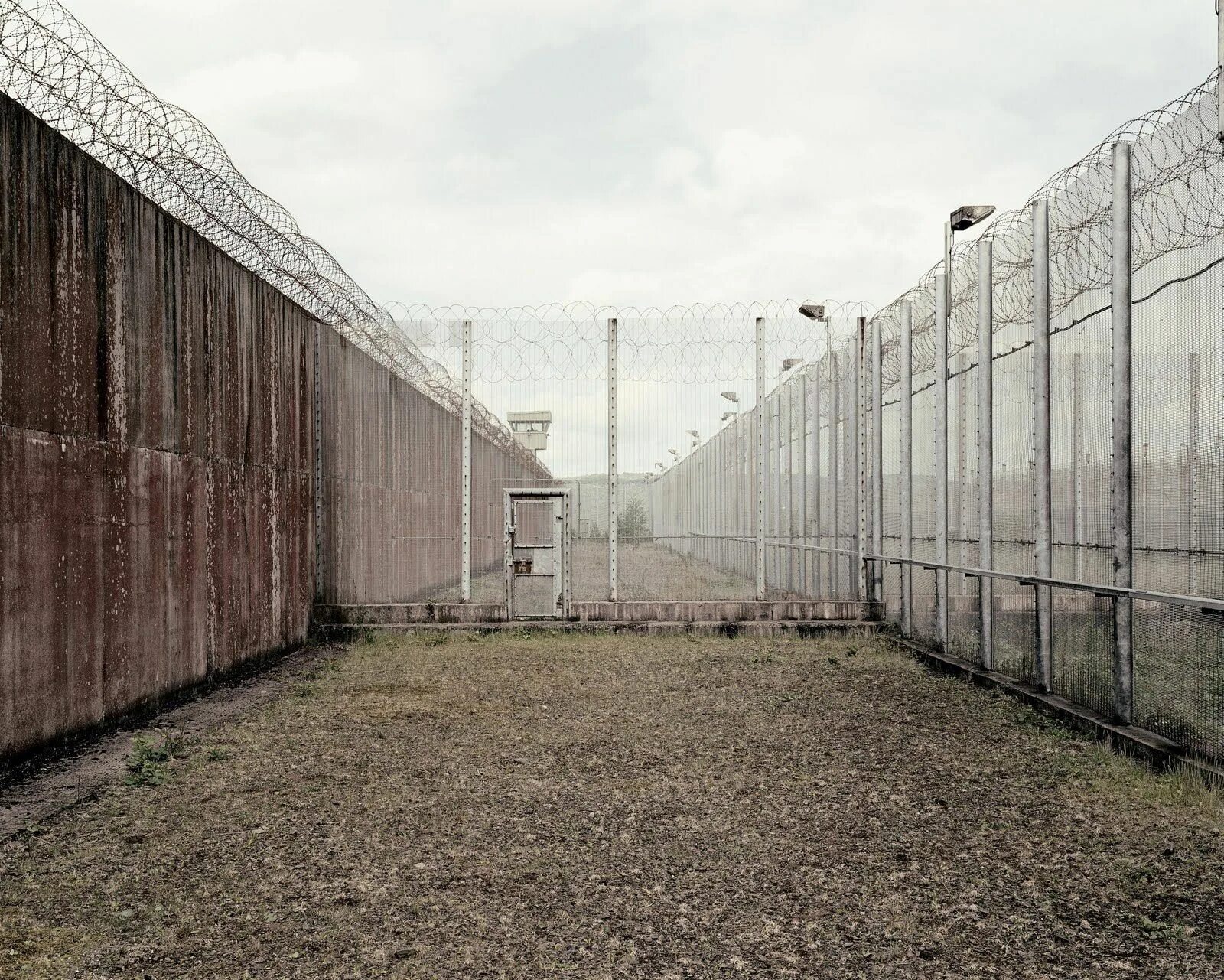 Невада колония. Викторвилл (калифорния). Nevada department of corrections. Хранение танков в пустыне невада. Sierra army depot на карте.