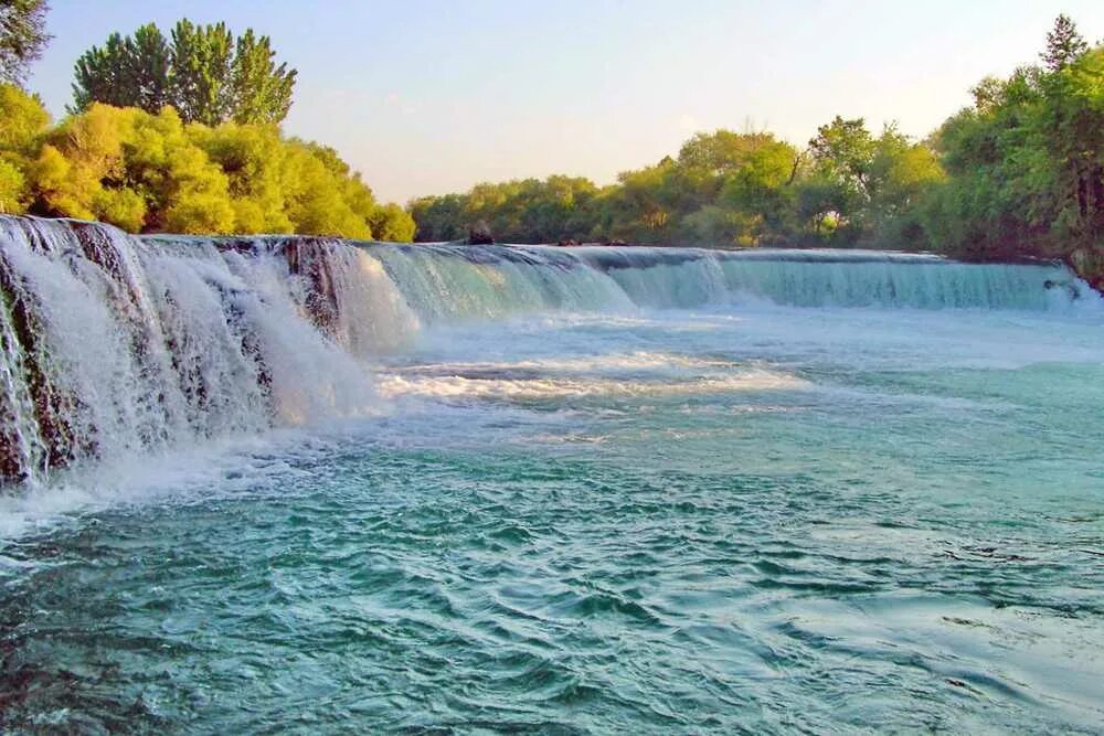 Водопад в турции. Водопад Манавгат. Турция Манавгатский водопад. Манавгат Сиде Турция. Каньон Оймапынари водопад Манавгат.