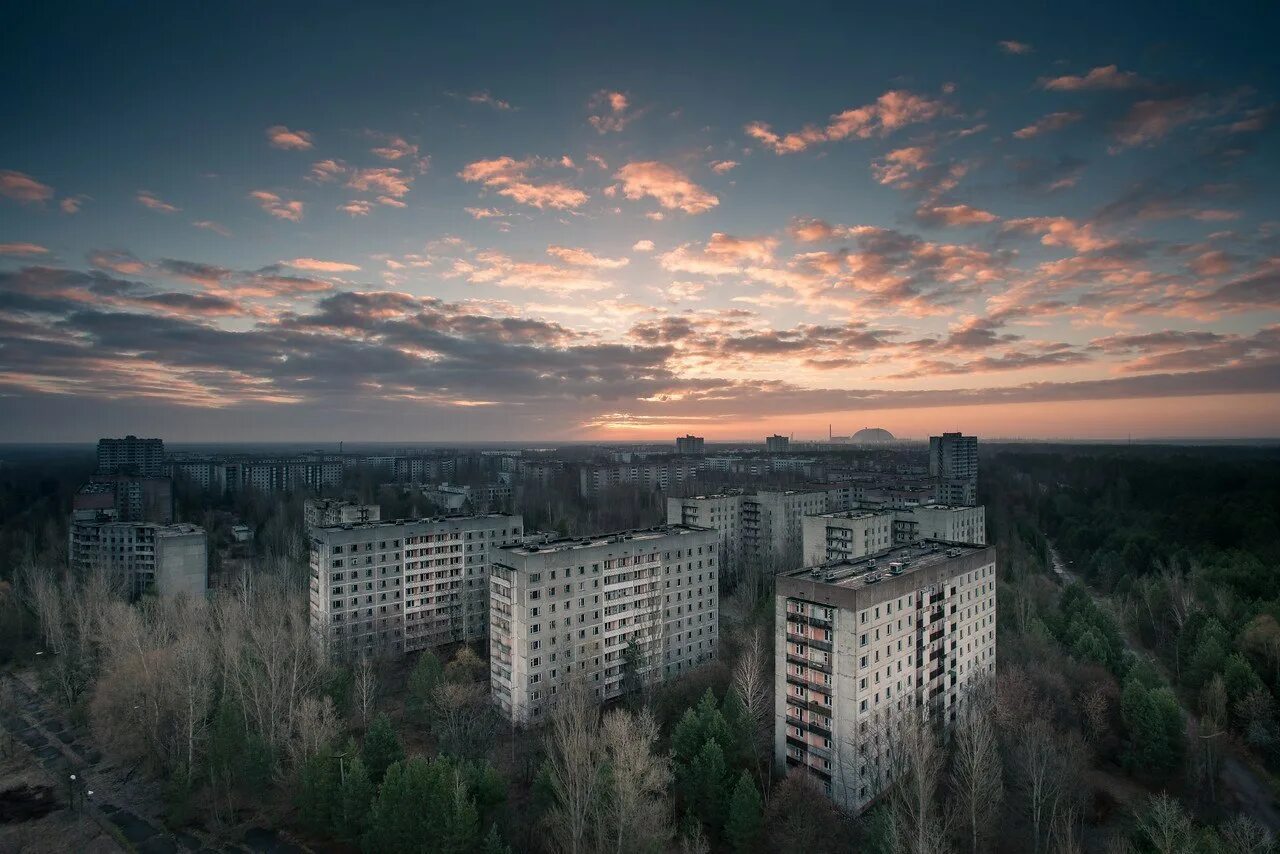 Pripyat chernobyl. Припять зона отчуждения 2022. Припять ЧЗО. Зона отчуждения город Припять. Чернобыль зона отчуждения город Припять.