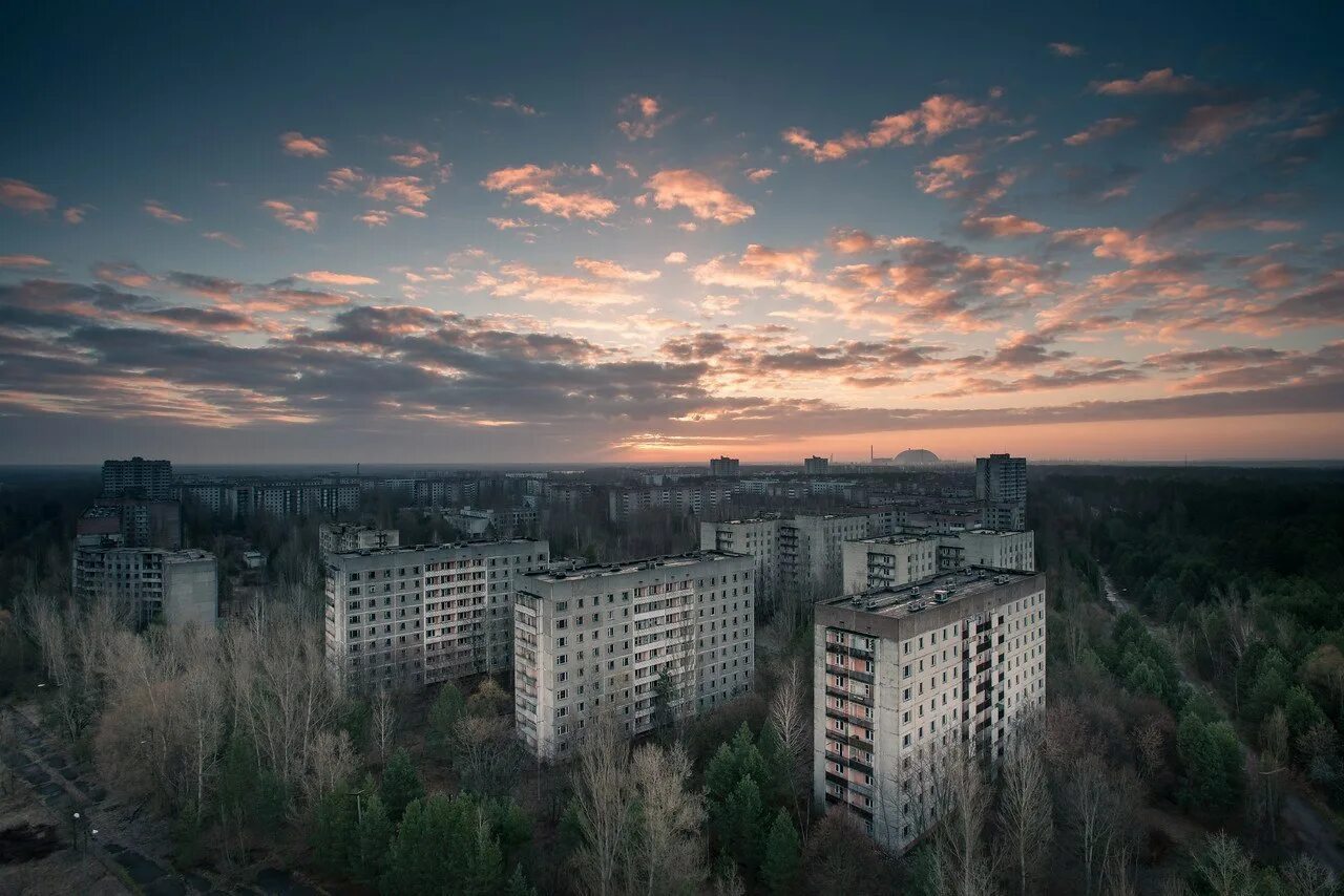 Припять зона отчуждения 2022. Припять ЧЗО. Зона отчуждения город Припять. Чернобыль зона отчуждения город Припять. Чернобыль chernobyl