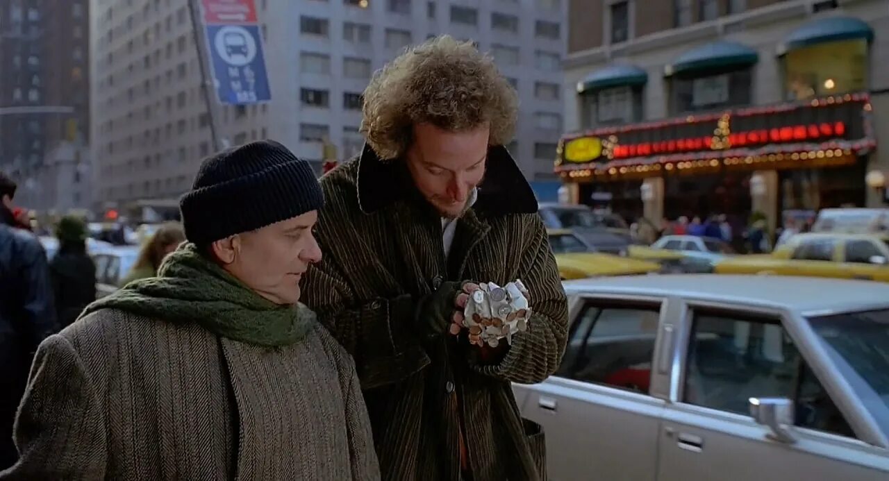 Один дома 1 какой город. Один дома / Home Alone (1990).