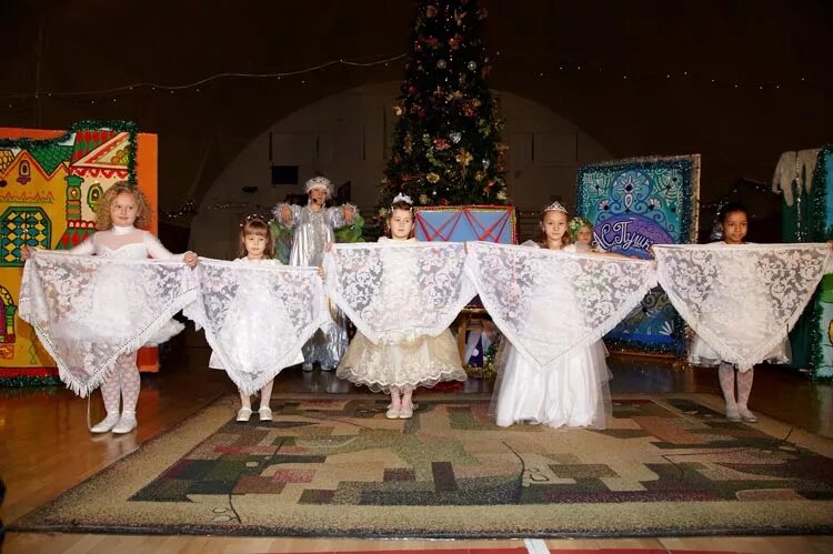 платочки для танцев в детском саду. платочки для танцев. детские танцы с платочками. детские танцы с платочками. танцуем в детском саду.