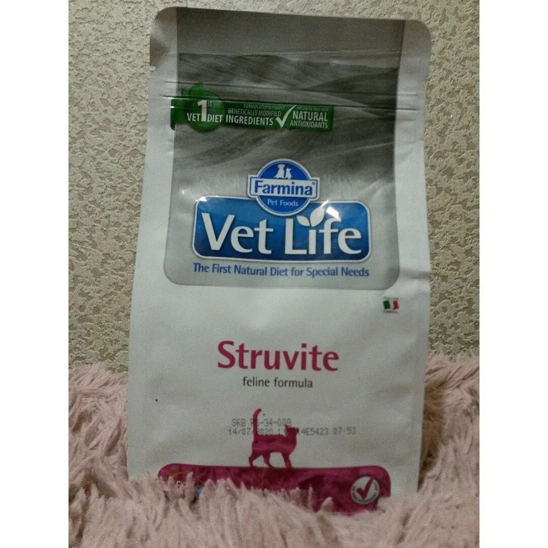 Корм для кошек farmina vet life struvite. Корм Фармина Struvite. Корм Ветлайф для кошек Струвит. Фармина Ветлайф. Farmina hepatic для кошек.