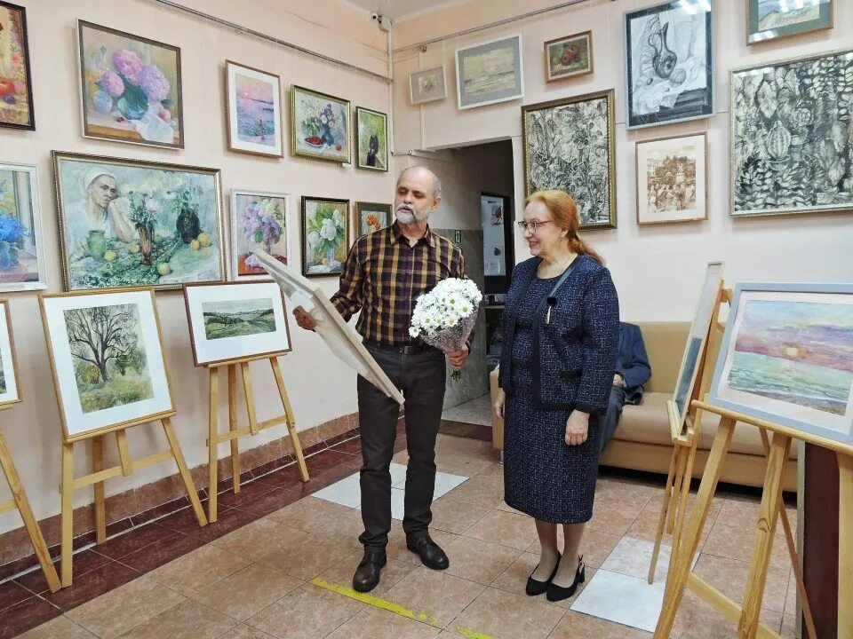 Туапсе художественная школа Киселева. Директор художественной школы ДХШ 2 Адлер. Дроздов директор ДХШ Красногорска. Ухта художественная школа директор. Художественная школа города бор