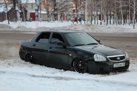 Приора набирает