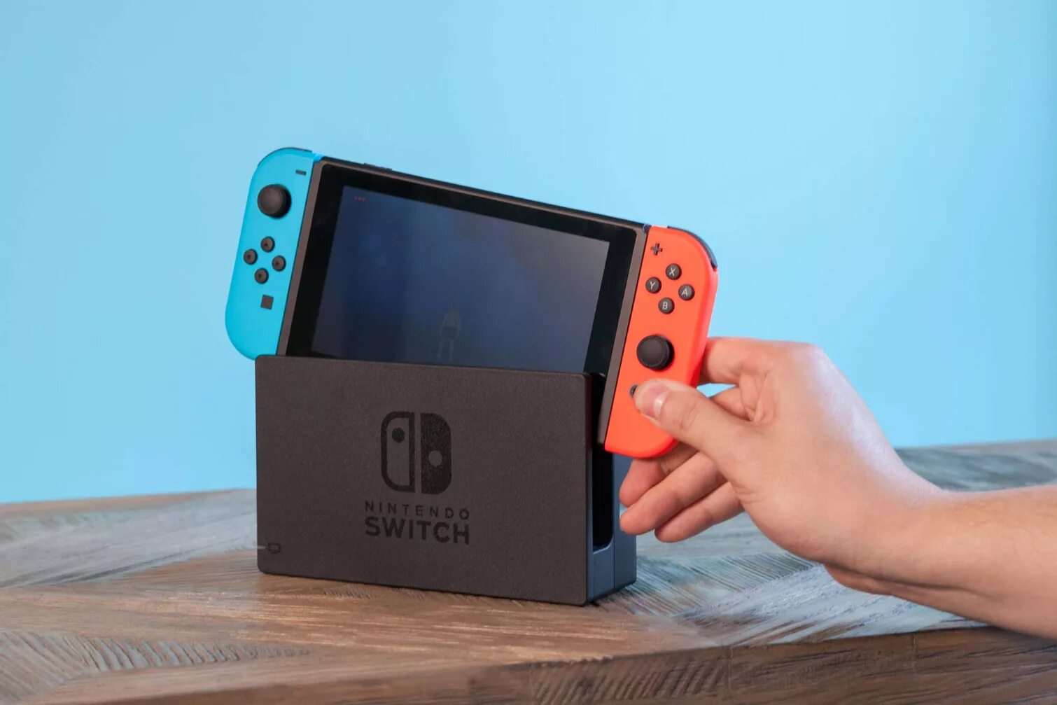 Последняя версия nintendo. Портативная приставка Нинтендо свитч. Нинтендо свитч. Switch. Switch SD Card Slot.