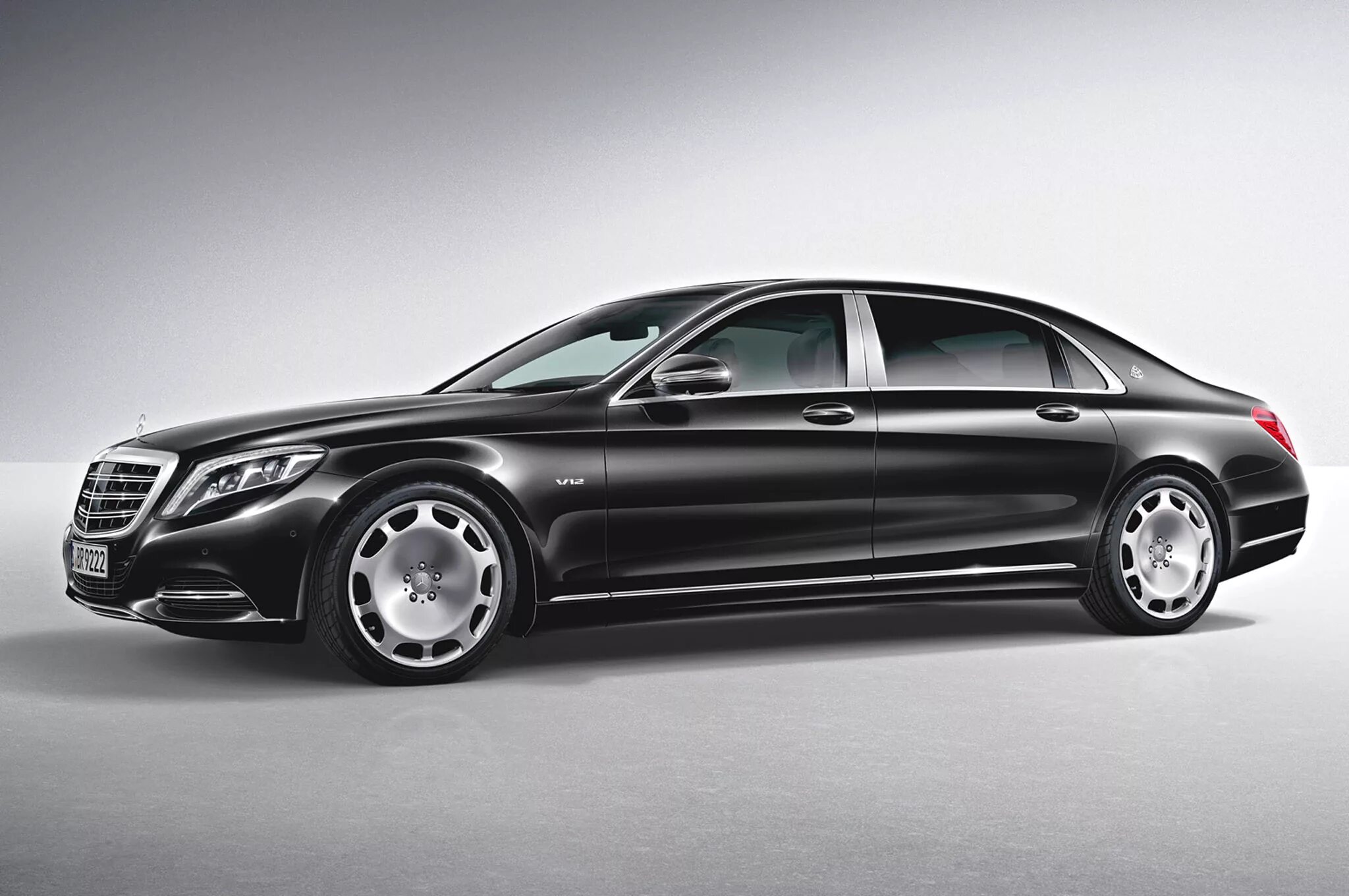 S600 цена. Майбах-Мерседес s600. Мерседес Майбах 600. Мерседес-Бенц Майбах s-klasse. Мерседес Бенц Майбах s класс.