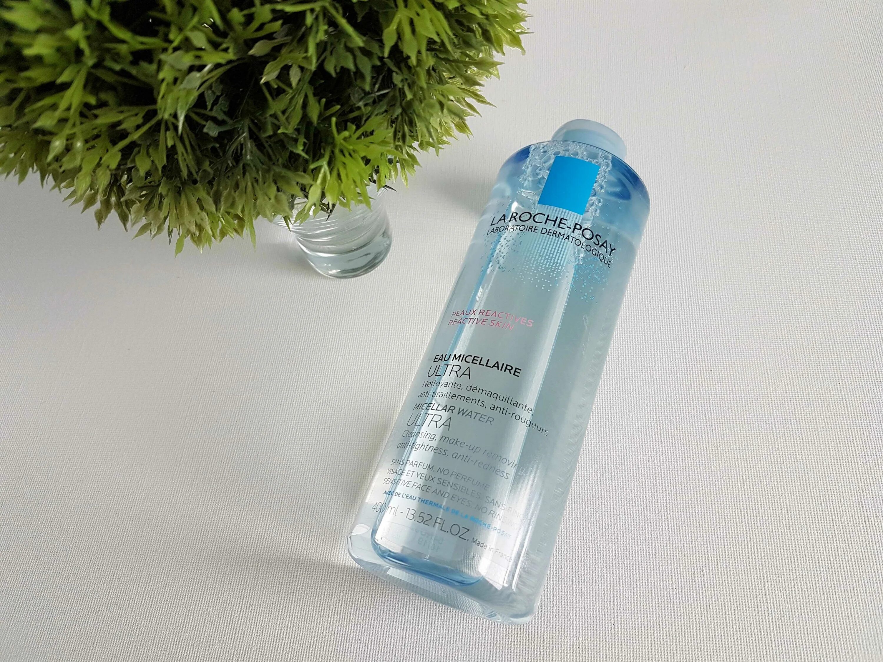 Micellar Water мицеллярная вода. Мицеллярная вода Aqua Beauty. Osmoclean мицеллярная вода. Бутылка с мицеллярной водой. Нормальная мицеллярная вода