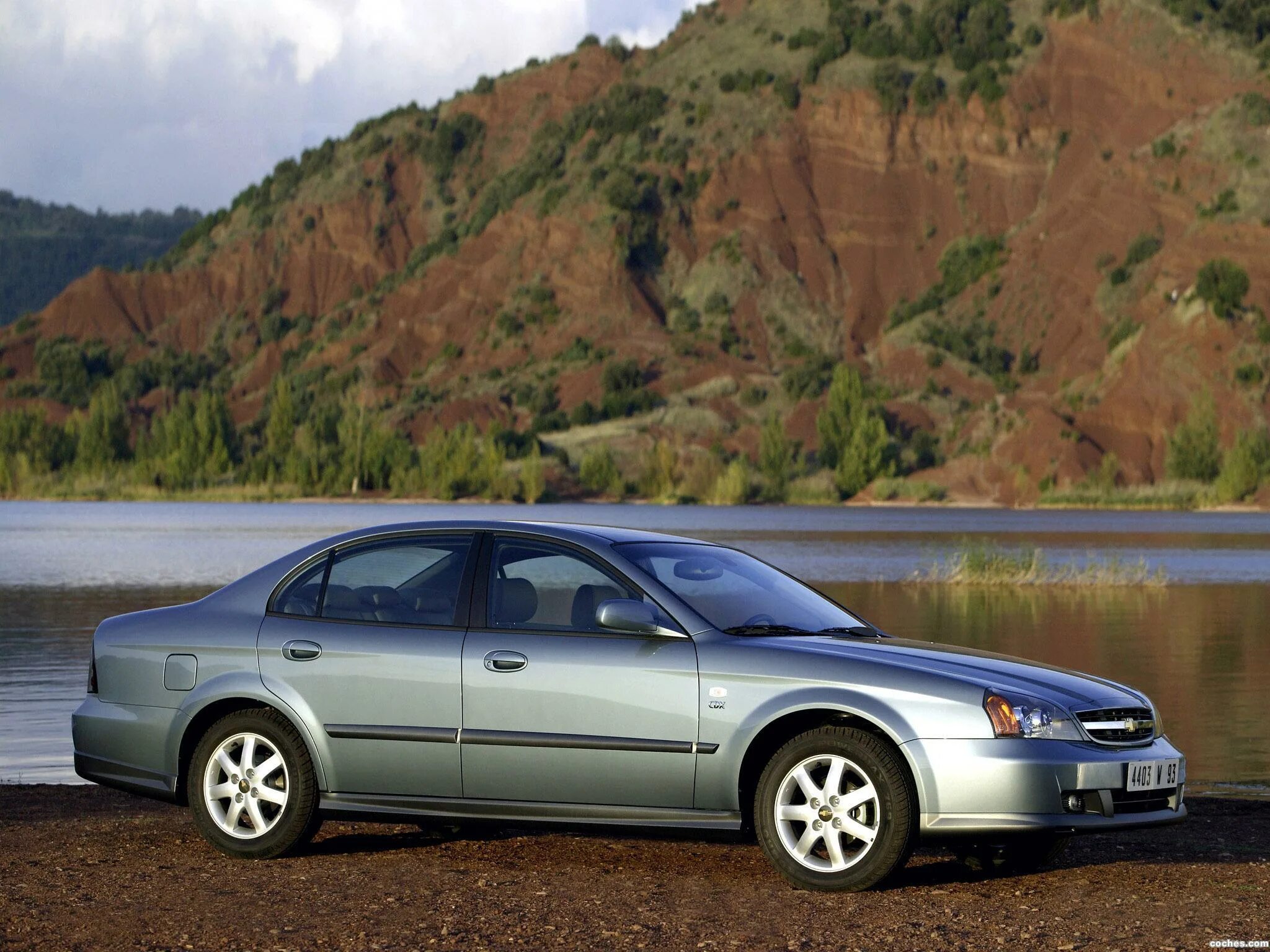 Купить шевроле эванда. Chevrolet Evanda. Chevrolet Evanda 2004-2006. Chevrolet Evanda 2.0. Шевроле Evanda 2004.