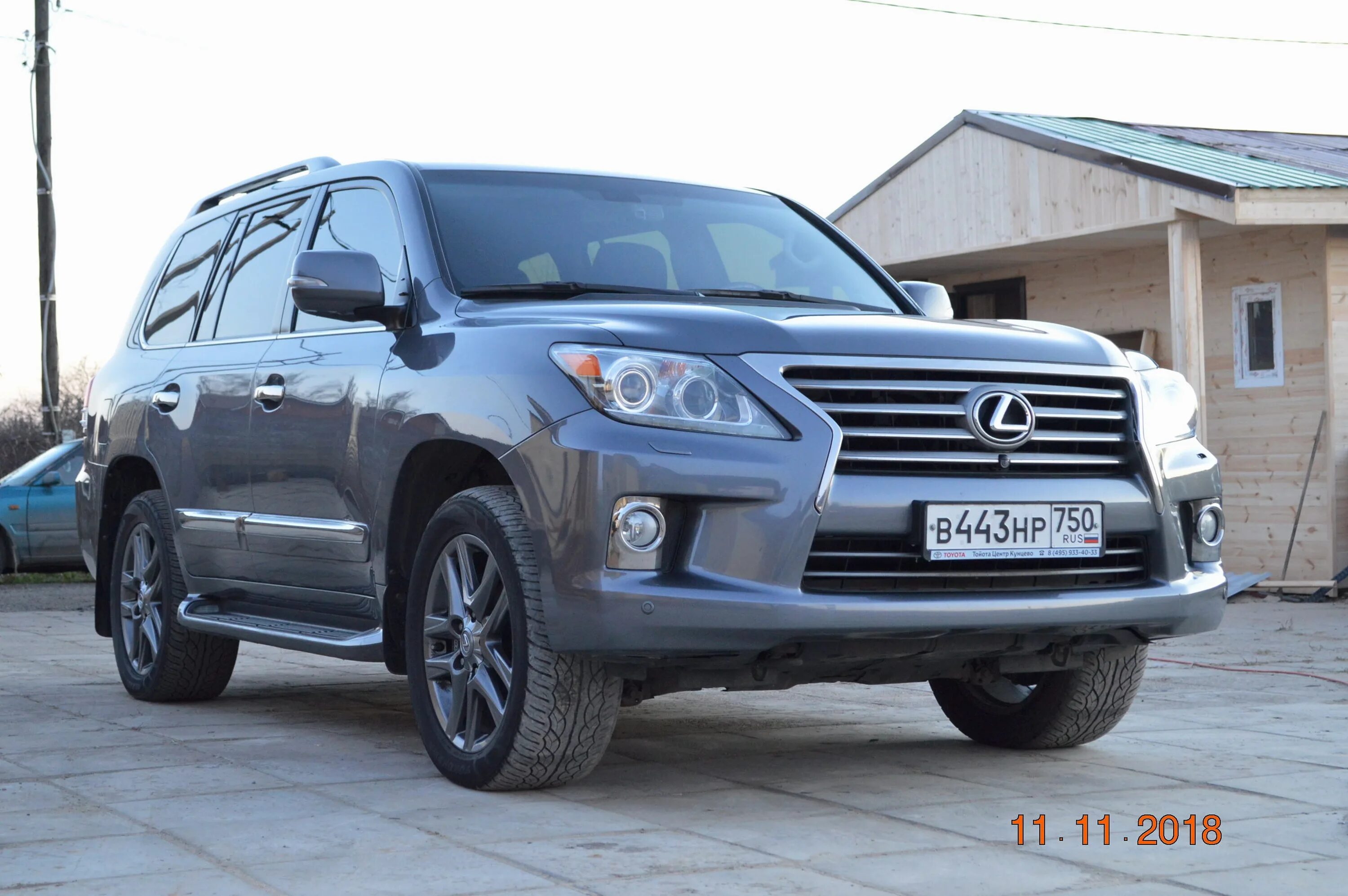 570 русс. Лексус LX 570 2013. Lexus LX 570 2013. Lx570 2013. Лексус ЛХ 570 2013.