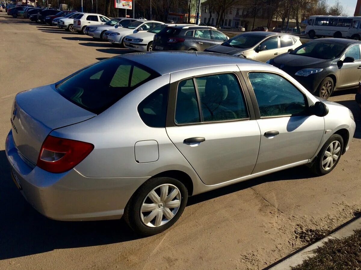 Купить б/у Renault Symbol I Рестайлинг 1.4 AT (98 л.с.) бензин автомат в Коломне